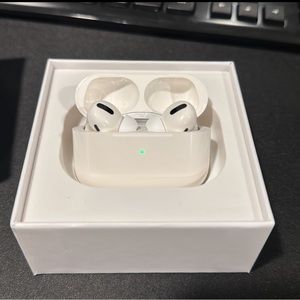 Air. Pod. Pro.